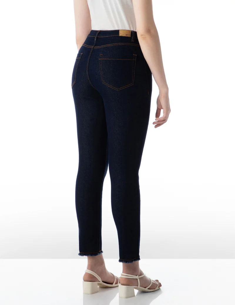 inkd جينز نسائي ضيق - متوسط الارتفاع| قابل للتمدد | غسل الإنزيم | تصميم كلاسيك 5 بوكيتيب | جينز للنساء